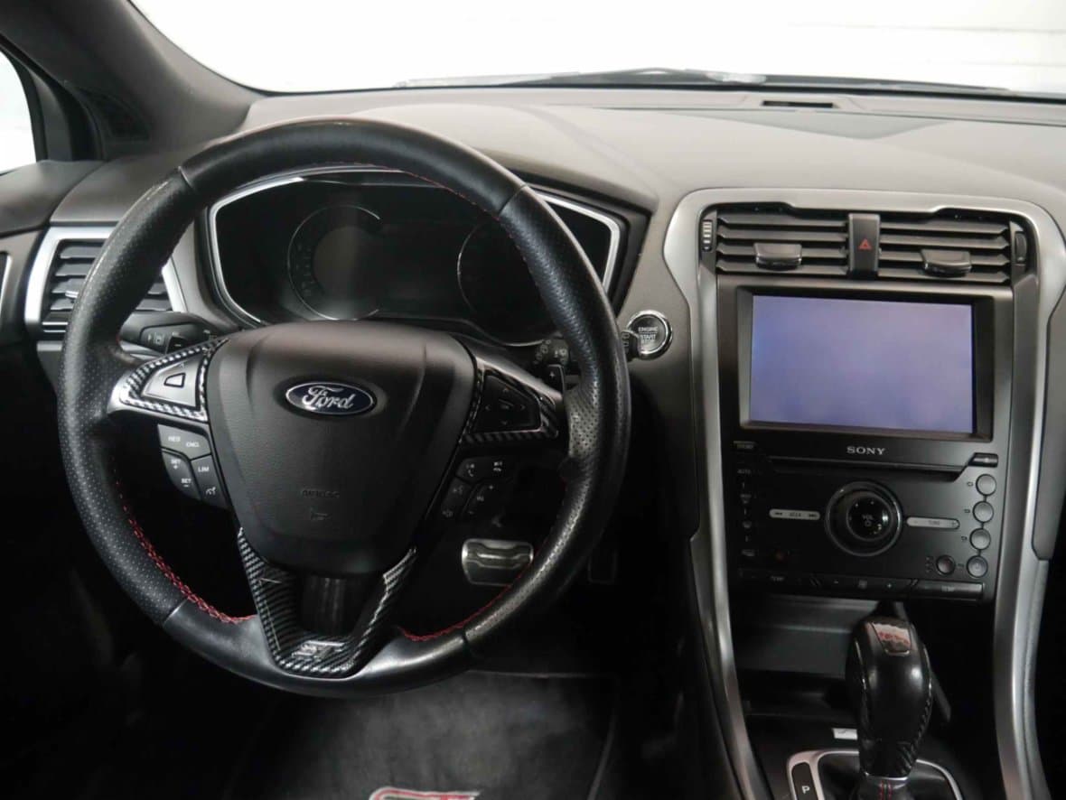 2019 Ford MONDEO - 13