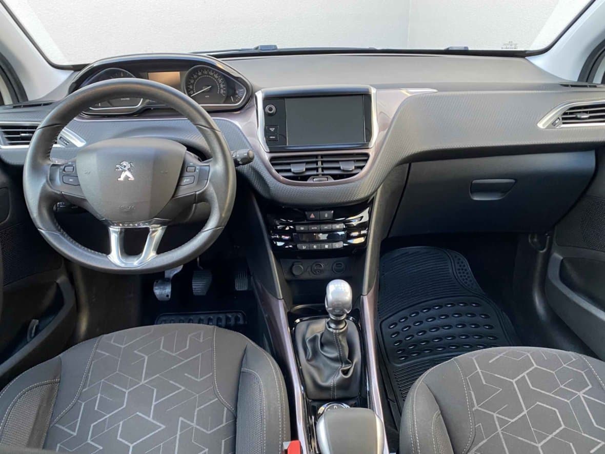 2014 Peugeot 2008 - 8
