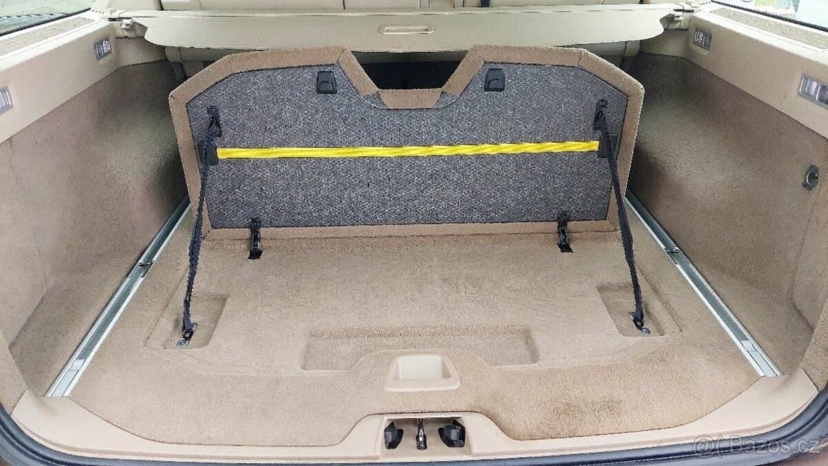2013 Volvo V70 - 4
