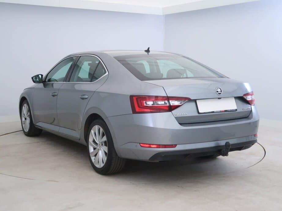 2015 Škoda SUPERB - 5