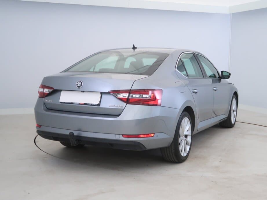 2015 Škoda SUPERB - 7