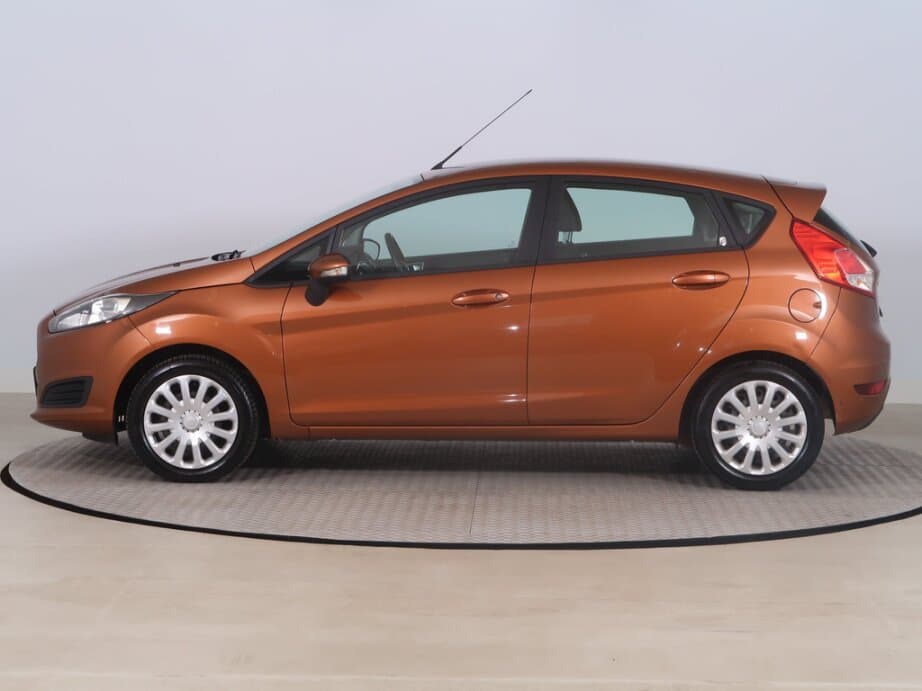 2016 Ford FIESTA - 4