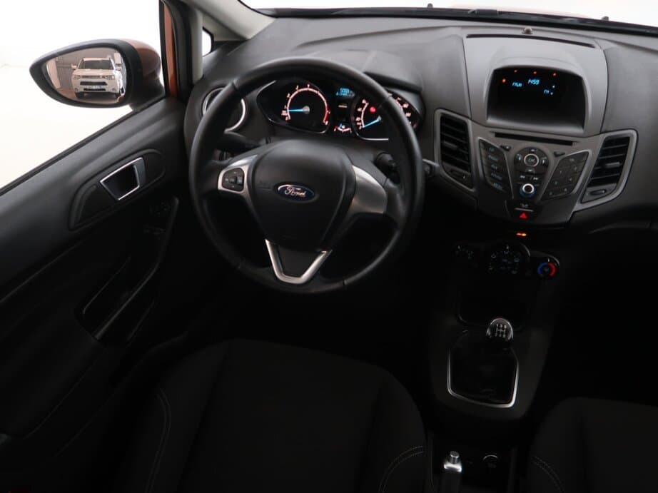 2016 Ford FIESTA - 9
