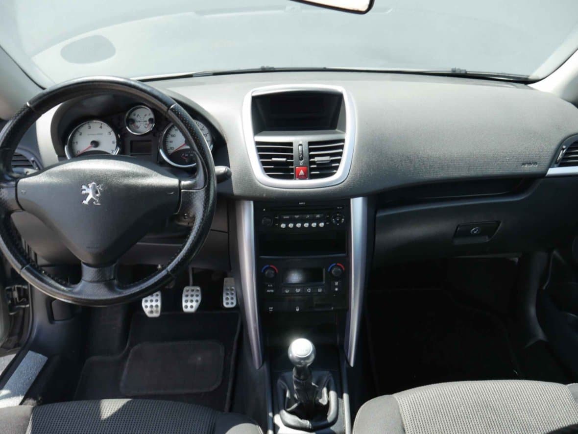 2009 Peugeot 207 - 8
