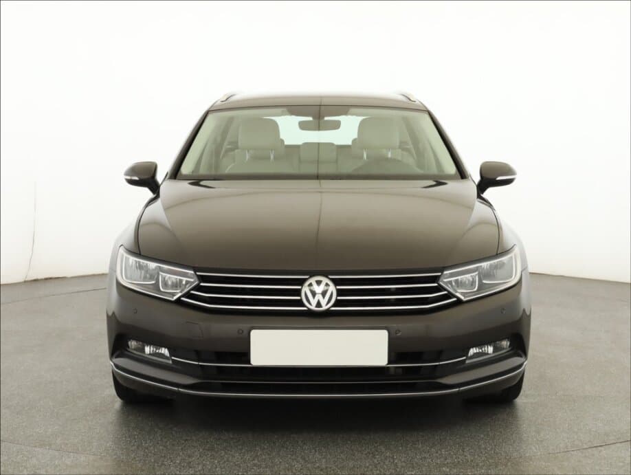 2015 Volkswagen PASSAT - 2
