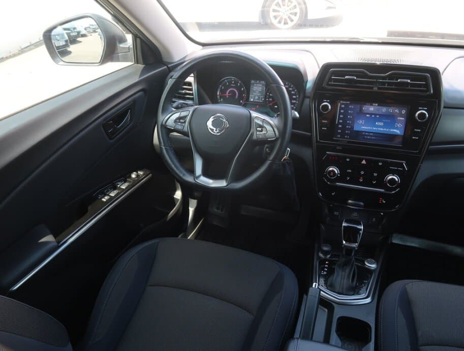2023 SsangYong TIVOLI - 9