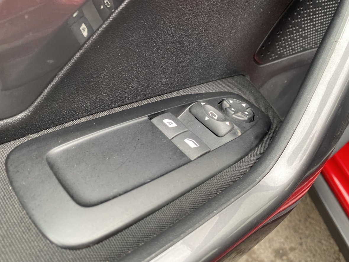 2018 Peugeot 2008 - 13