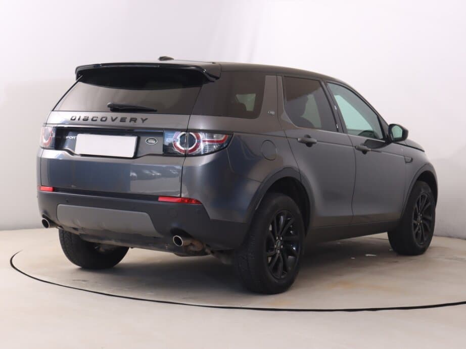 2016 Land Rover DISCOVERY - 7