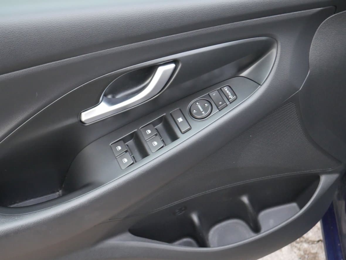 2020 Hyundai i30 - 16