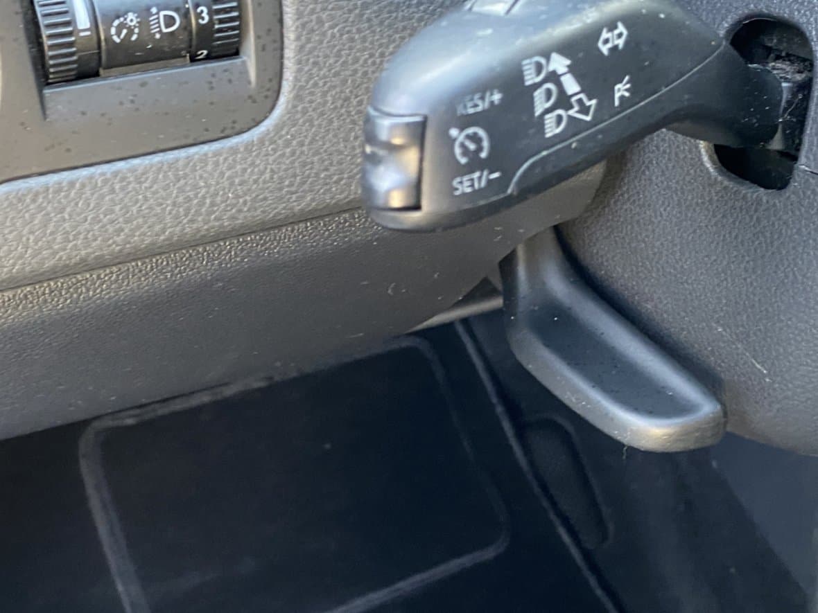 2011 Volkswagen POLO - 13