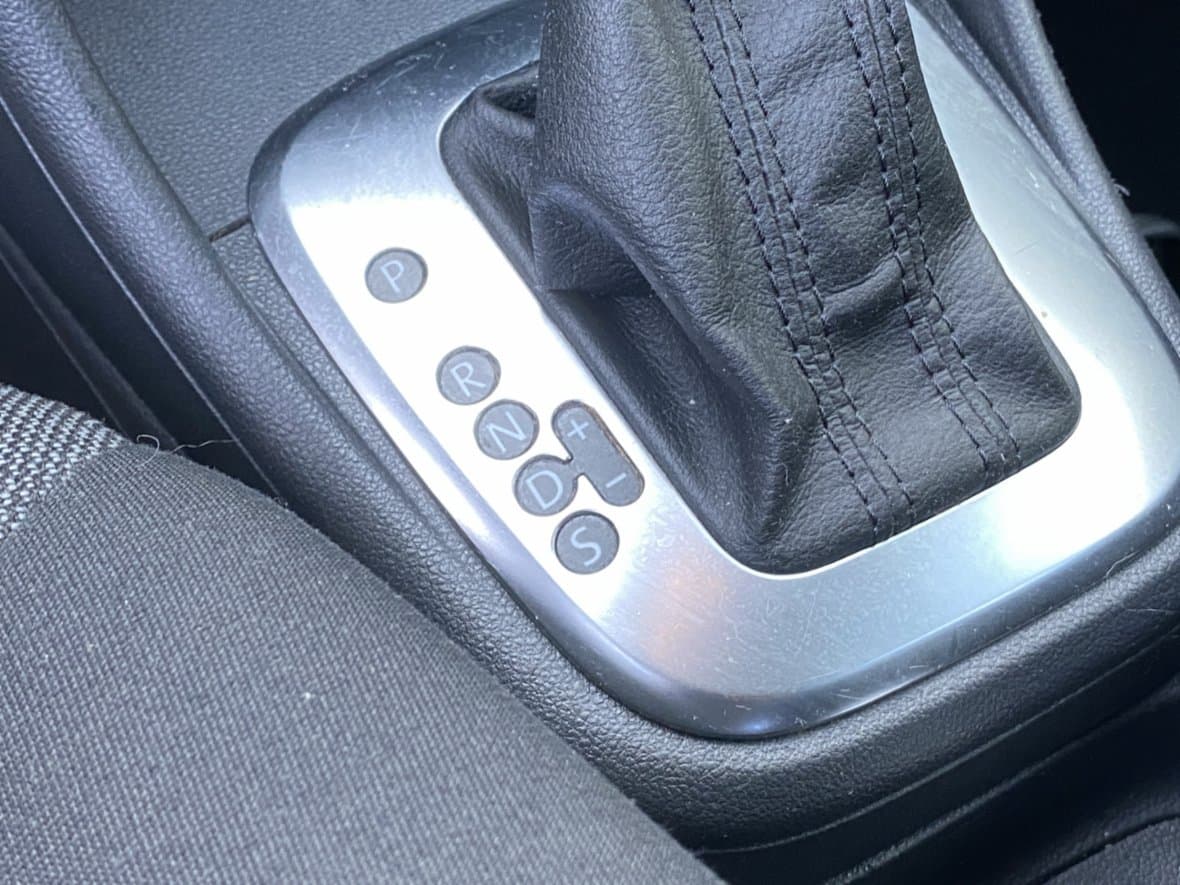 2011 Volkswagen POLO - 14