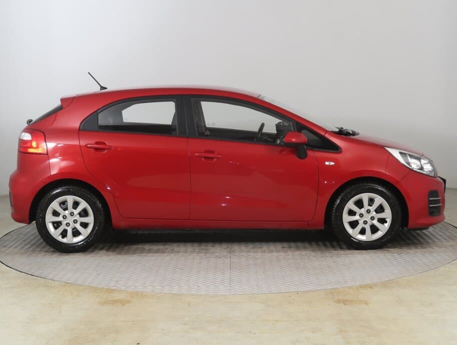2016 Kia RIO - 8