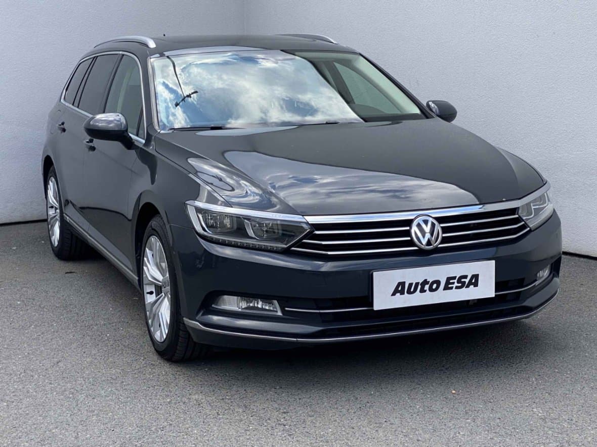 2016 Volkswagen PASSAT
