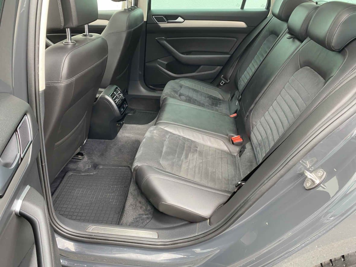 2016 Volkswagen PASSAT - 10