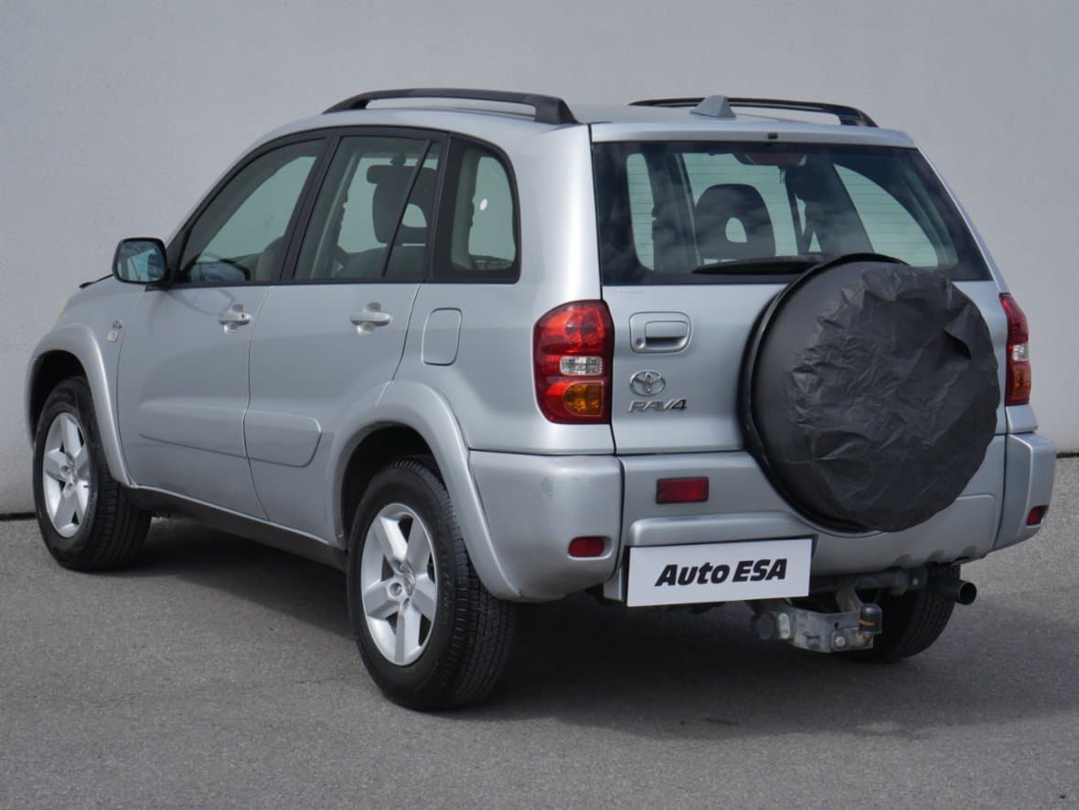 2005 Toyota RAV4 - 6