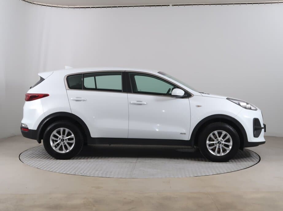 2021 Kia SPORTAGE - 8