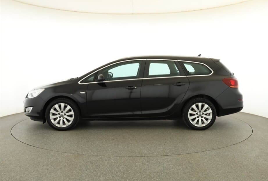 2011 Opel ASTRA - 4