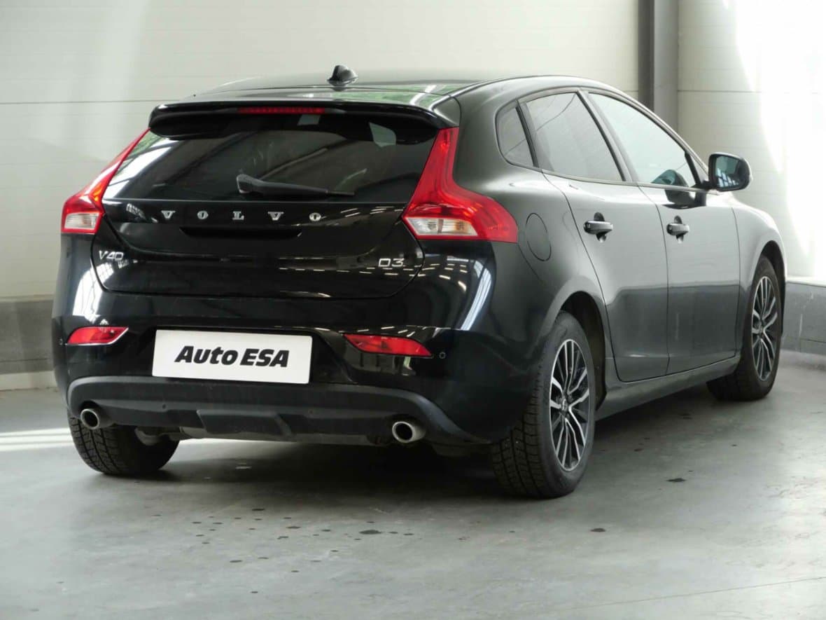 2018 Volvo V40 - 4