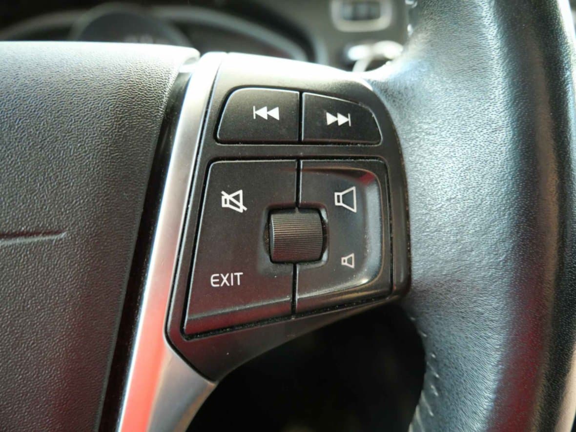 2018 Volvo V40 - 16