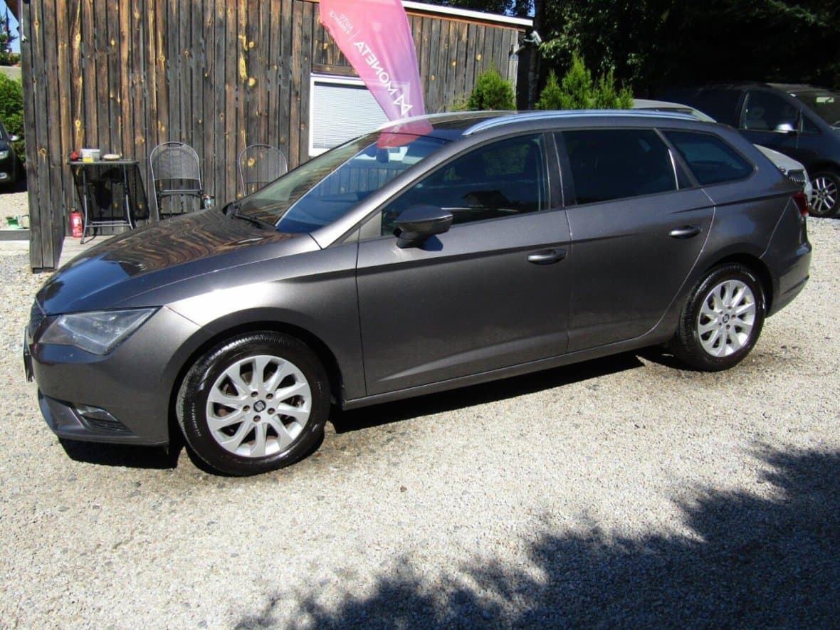 2005 Ford Focus - 2