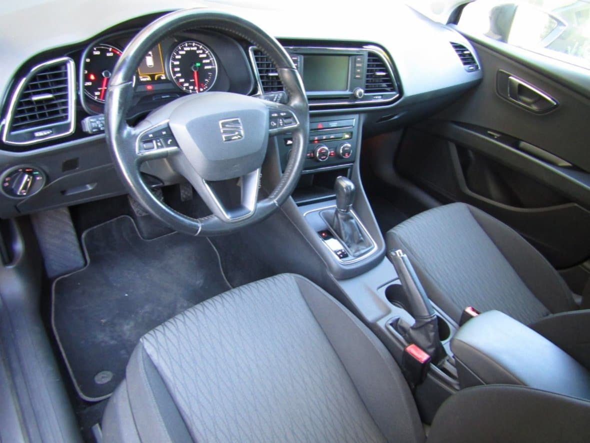 2005 Ford Focus - 13