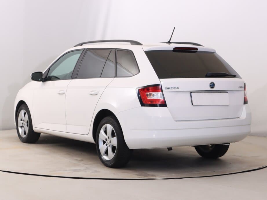 2017 Škoda FABIA - 9