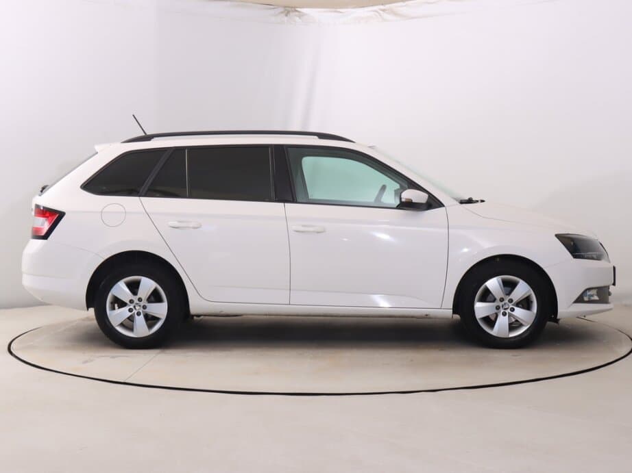 2017 Škoda FABIA - 15