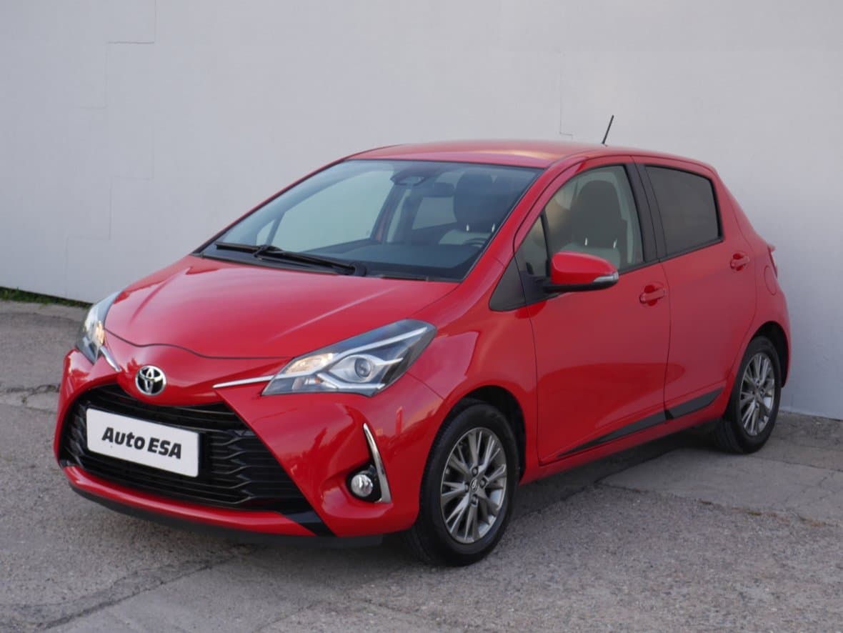 2017 Toyota YARIS - 3