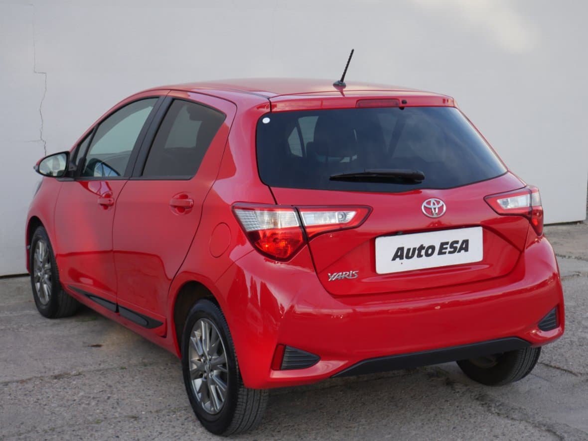 2017 Toyota YARIS - 4