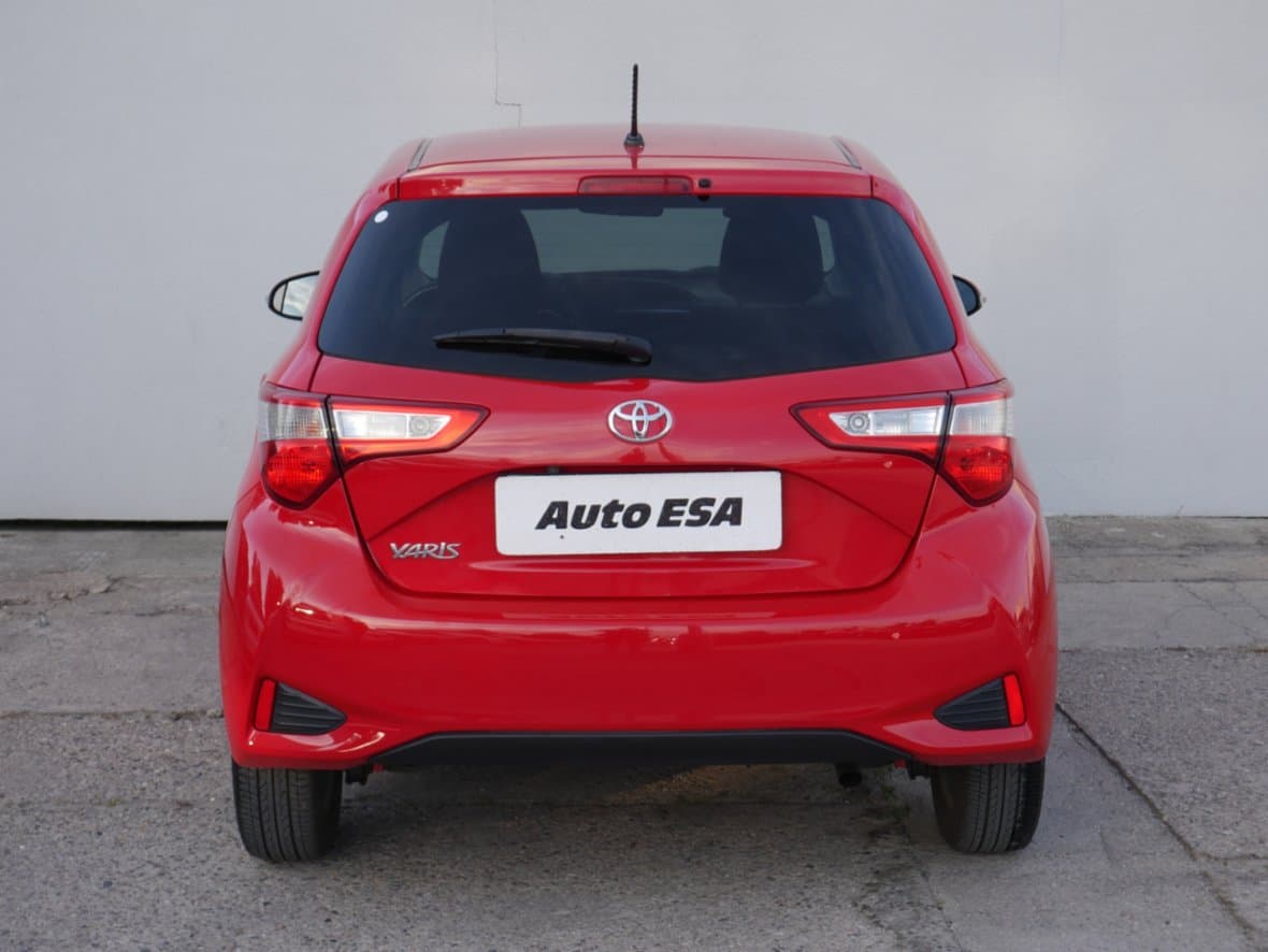 2017 Toyota YARIS - 5