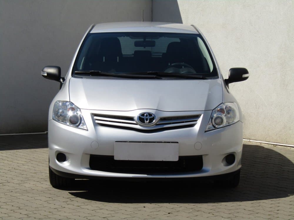 2010 Toyota AURIS - 2