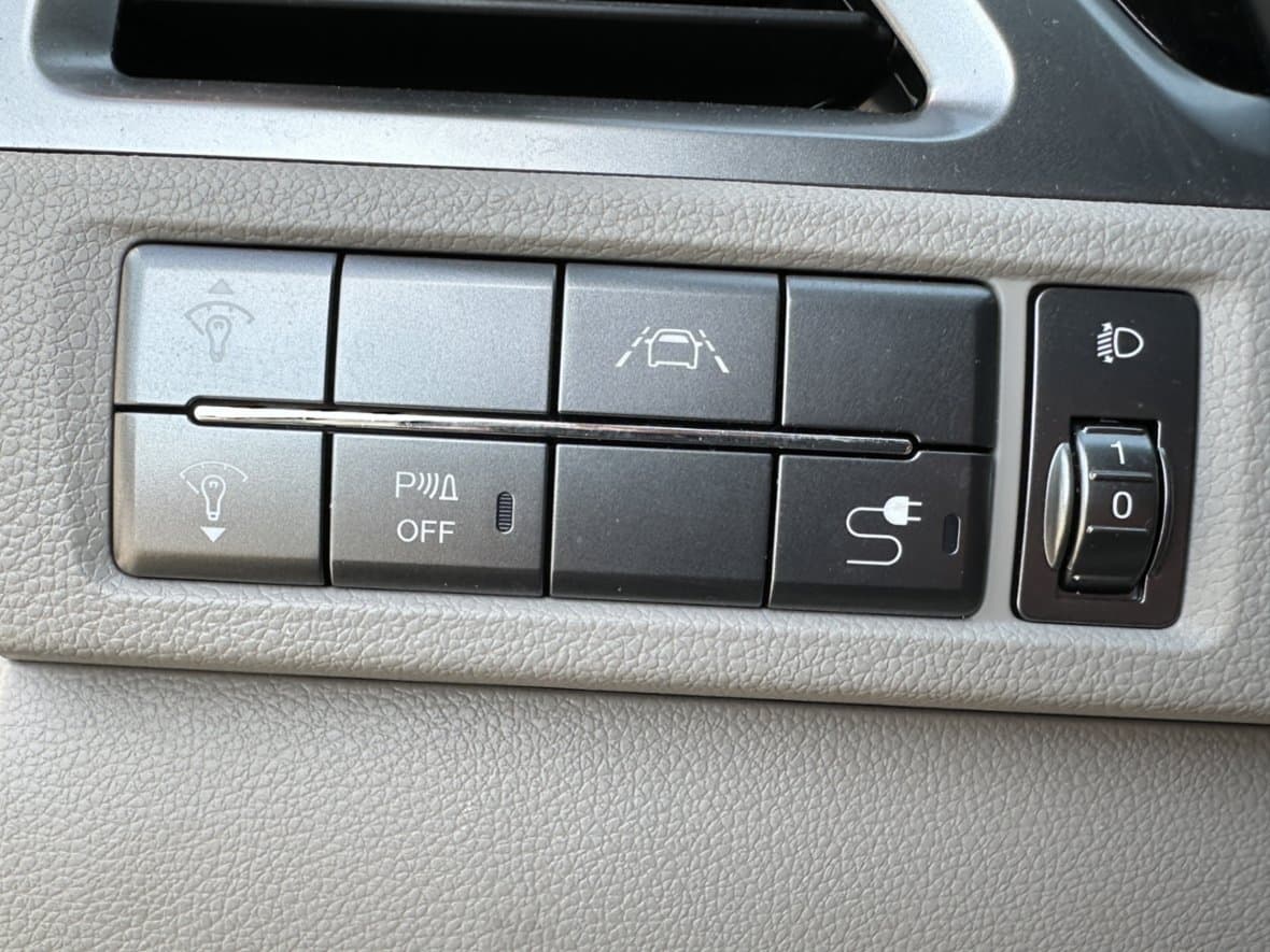 2022 SsangYong KORANDO - 12