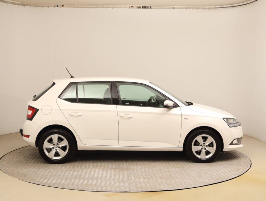 2020 Škoda FABIA - 8