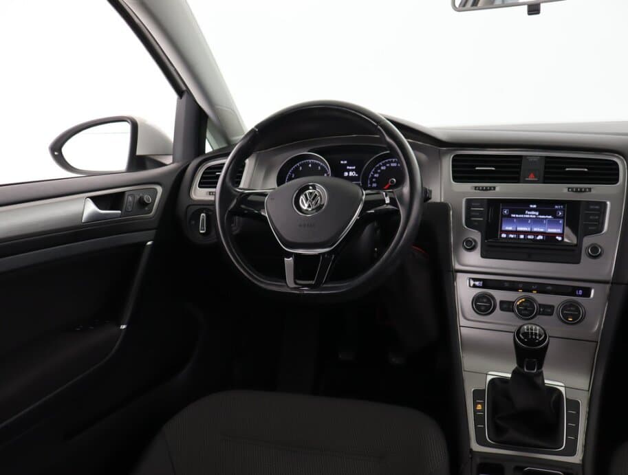 2016 Volkswagen GOLF - 9