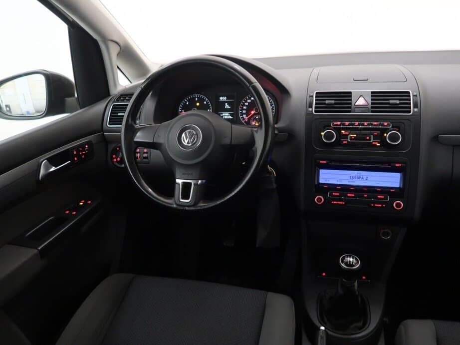 2011 Volkswagen TOURAN - 9