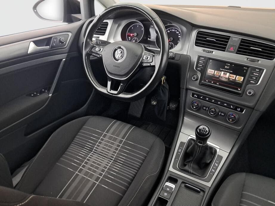 2015 Volkswagen GOLF - 9