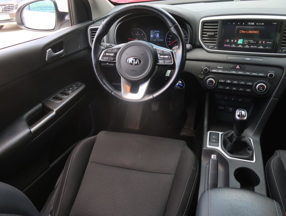 2021 Kia SPORTAGE - 9