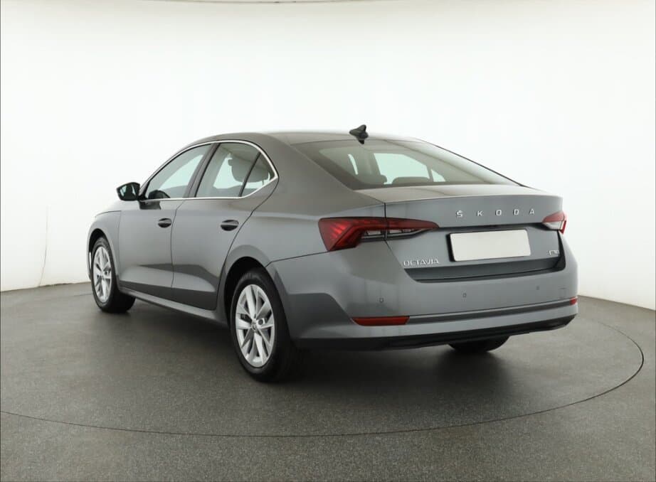 2023 Škoda OCTAVIA - 5