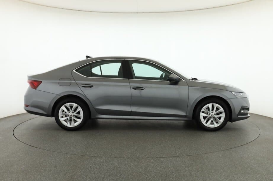 2023 Škoda OCTAVIA - 8