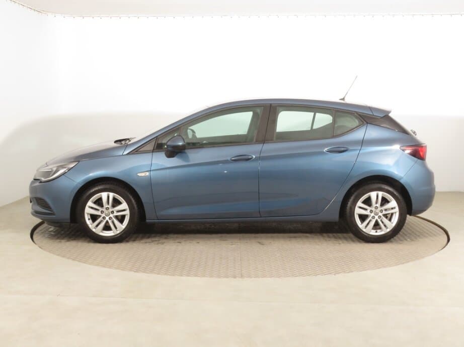 2017 Opel ASTRA - 4