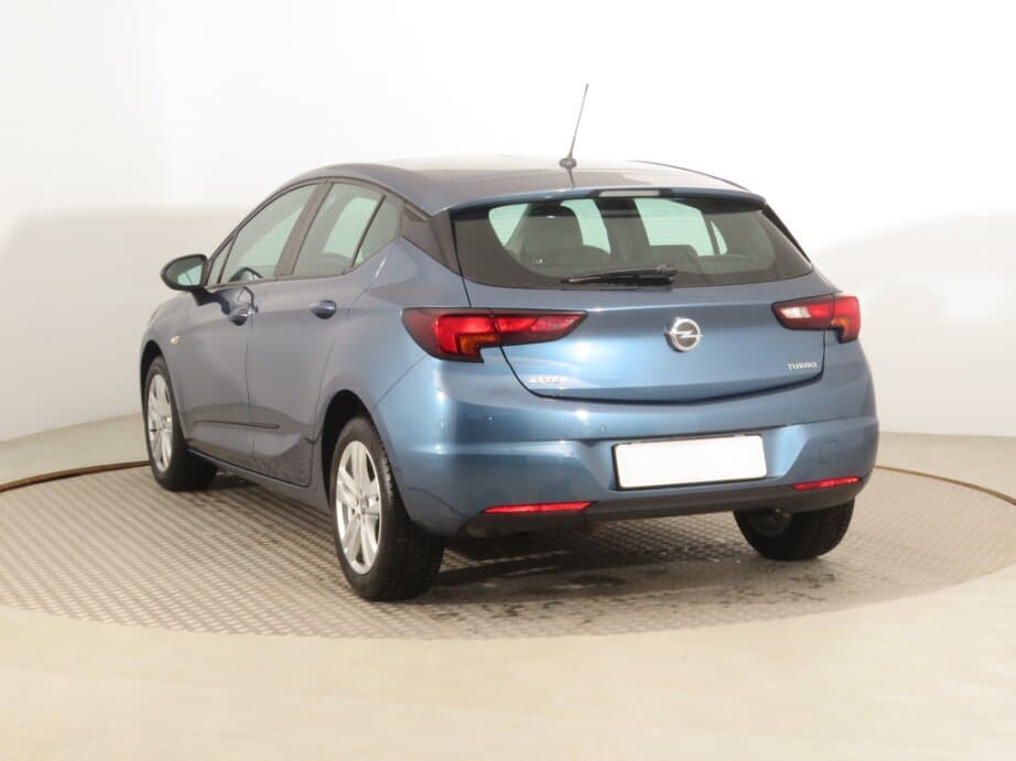 2017 Opel ASTRA - 5
