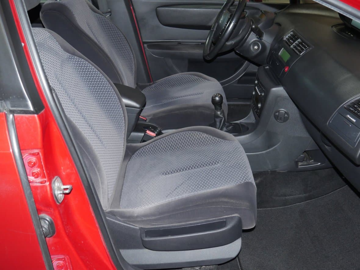 2008 Citroen C4 - 12
