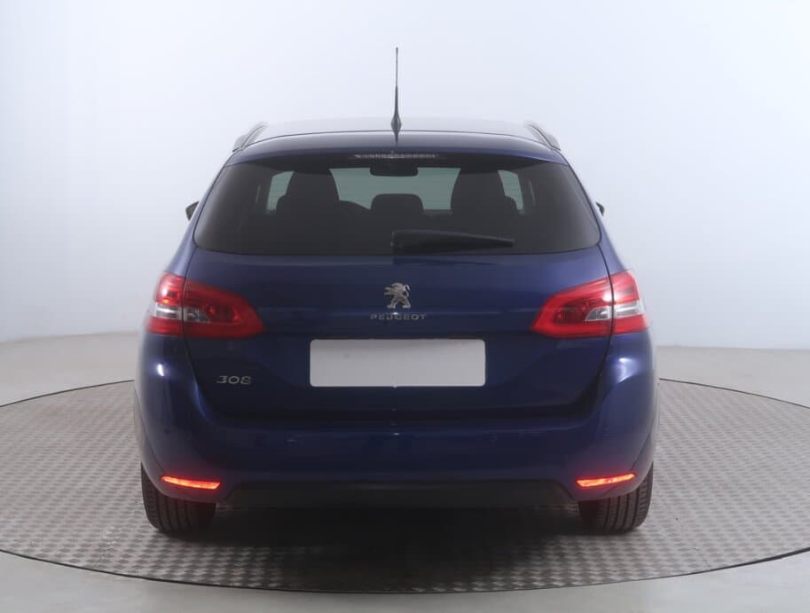 2018 Peugeot 308 - 6