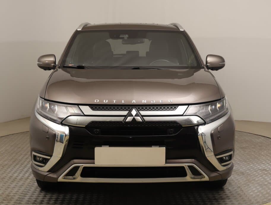 2019 Mitsubishi OUTLANDER - 2