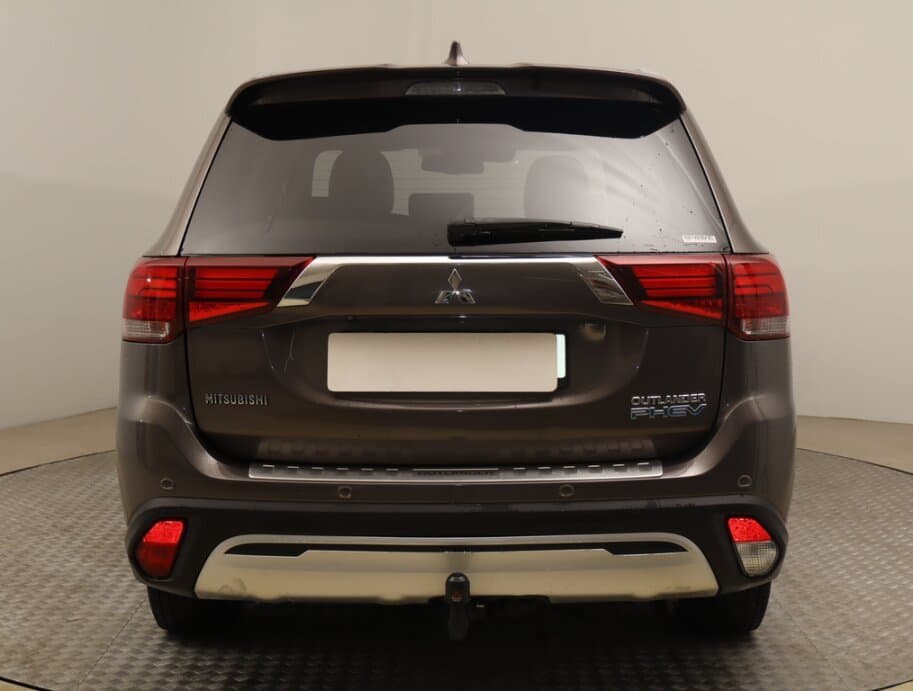 2019 Mitsubishi OUTLANDER - 6