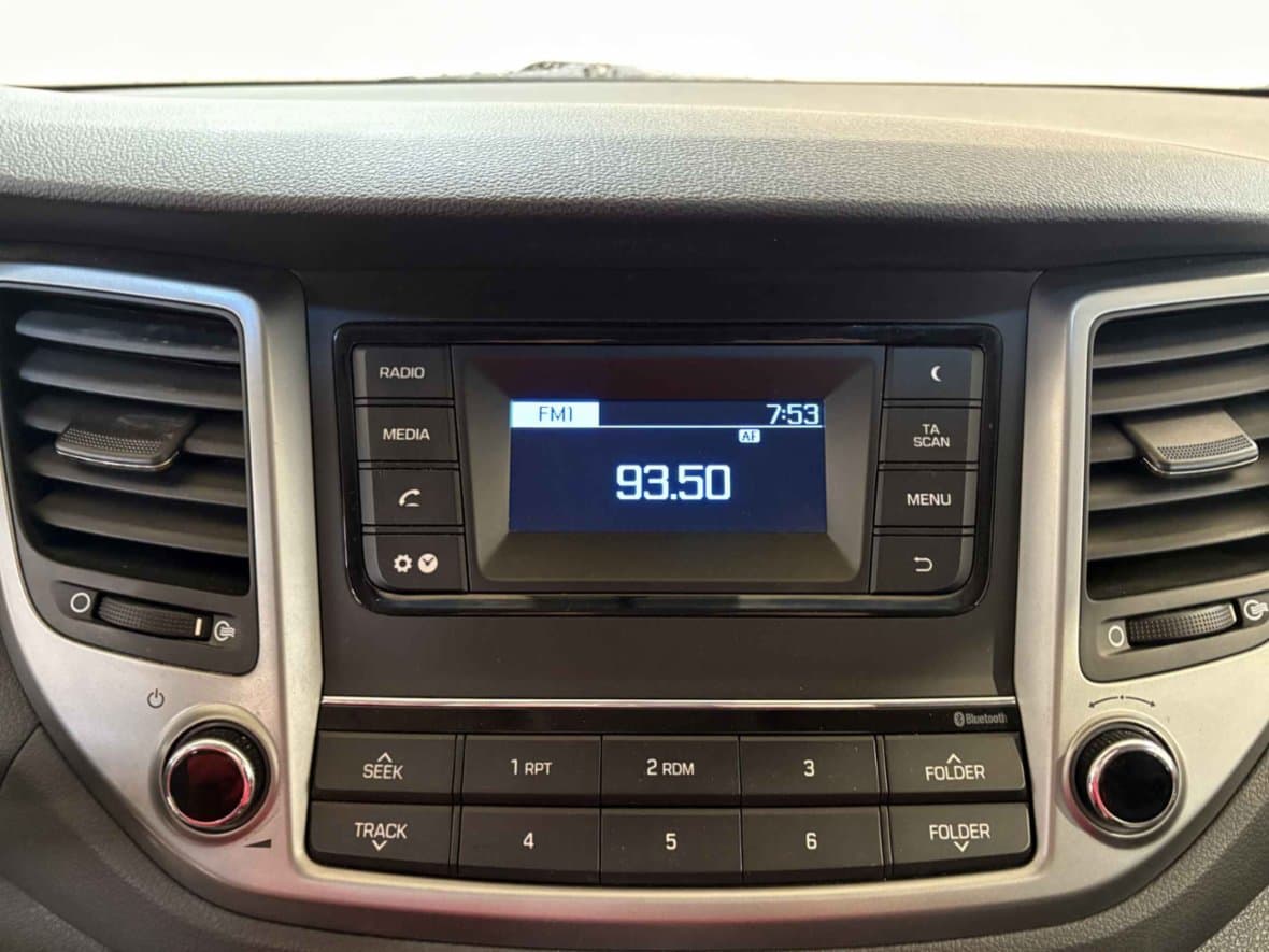 2017 Hyundai TUCSON - 11