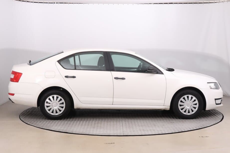 2014 Škoda OCTAVIA - 8