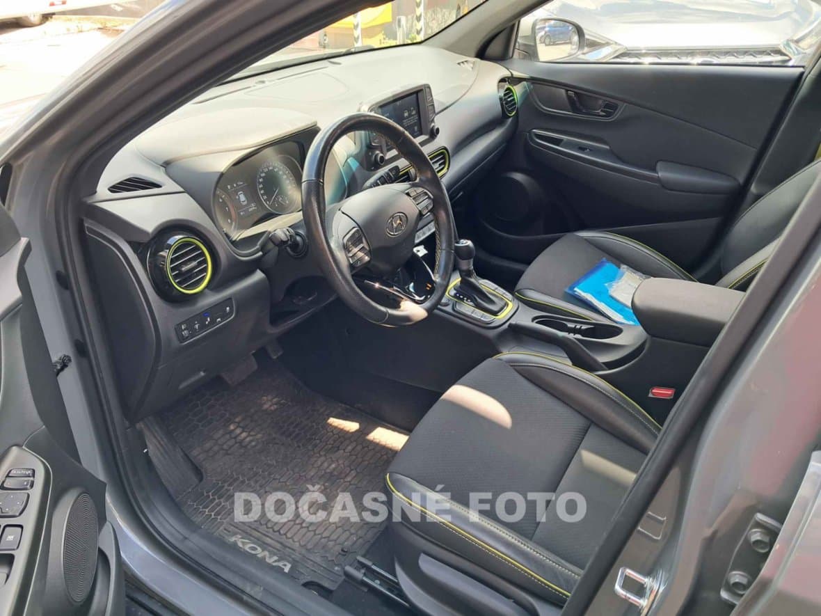 2020 Hyundai KONA - 5