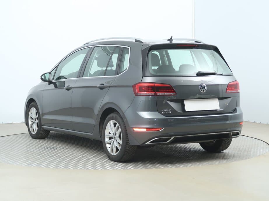 2019 Volkswagen GOLF - 5