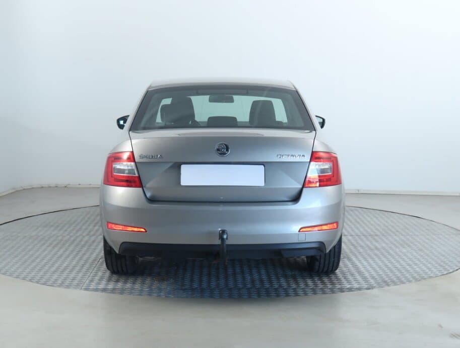 2016 Škoda OCTAVIA - 11